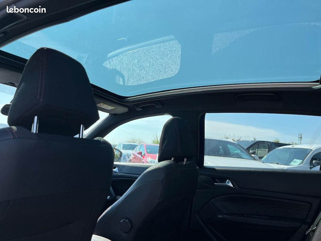 PEUGEOT 308 1.5 BlueHDi -GT Line 1ERE MAIN/ CAMERA / TOIT PANORAMIQUE / CARPLAY ANDROID AUTO (image 9)