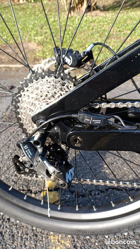 VTT électrique full carbone – Bafang M620 – (moins de 1000 km) (image 10)