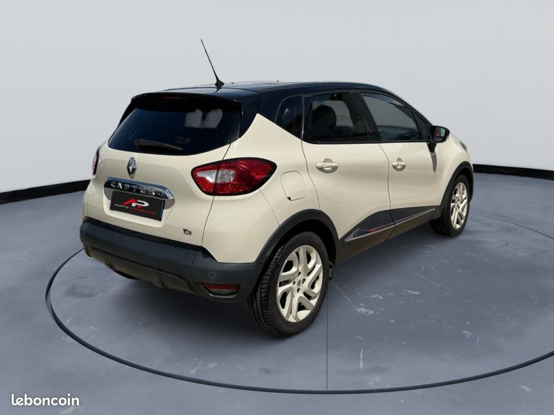 Renault CAPTUR 0.9 TCE 90CH STOP&START ENERGY LIFE ECO² (image 6)