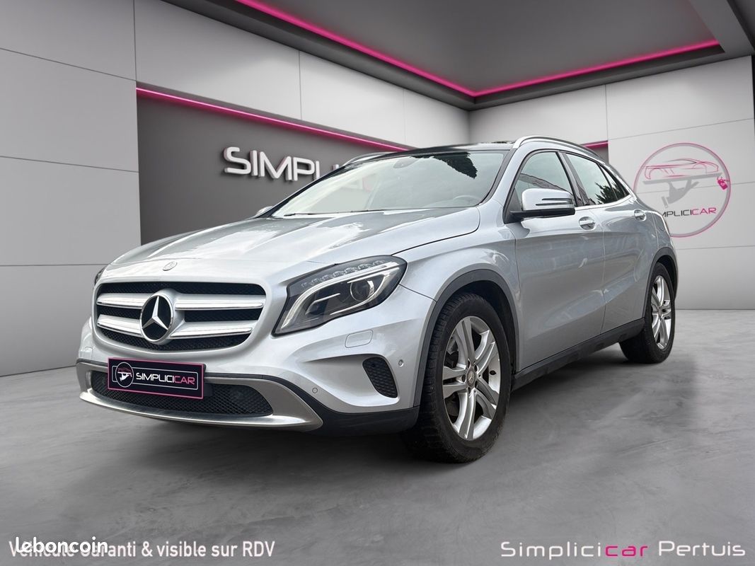 MERCEDES CLASSE GLA 250 Sensation Caméra De Recul Climatisation Auto Garantie 12 mois (image 4)
