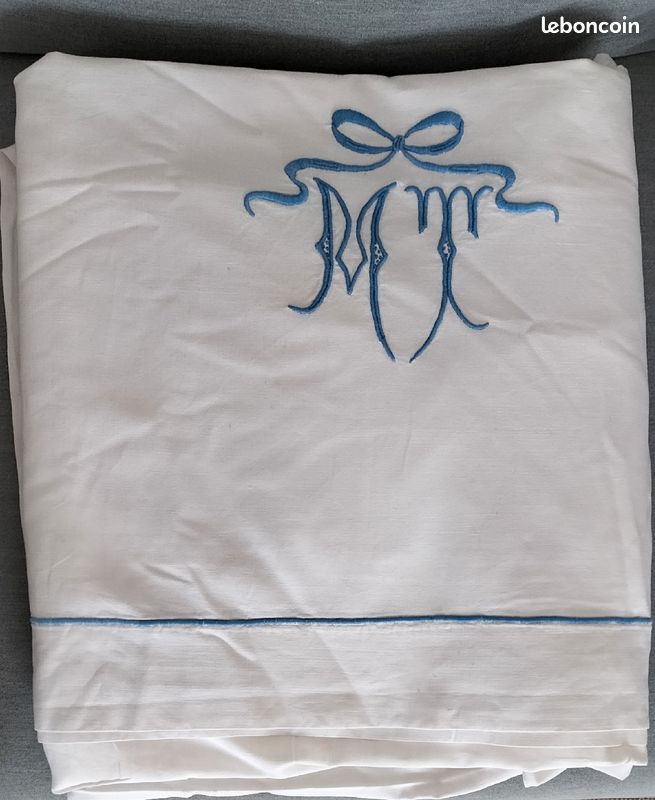 Drap coton et lin vintage brodé main (image 1)
