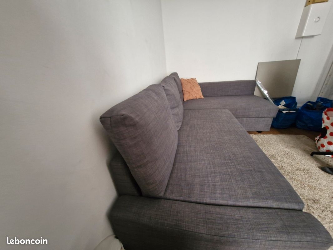 Canapé IKEA FRIHETEN gris foncé.
Fonctionnel, confortable et (image 3)