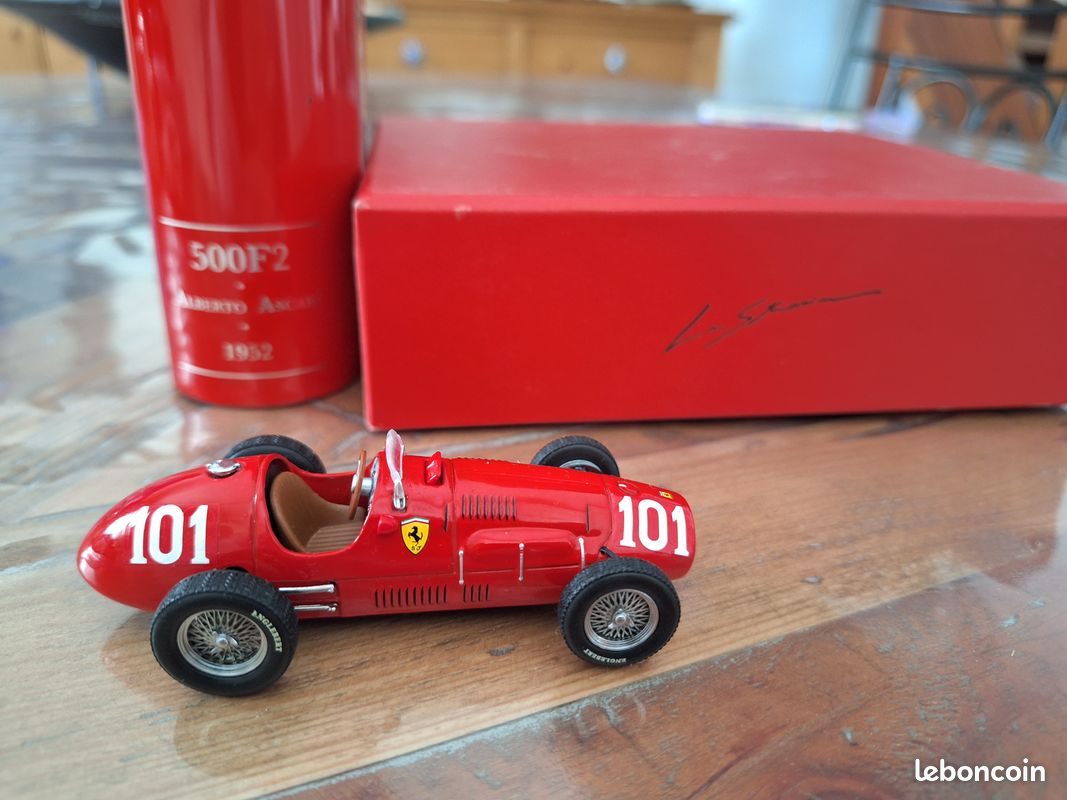Miniature La Storia Ferrari 500 F2 échelle 1/43, Alberto Ascari 1952, état Parfait