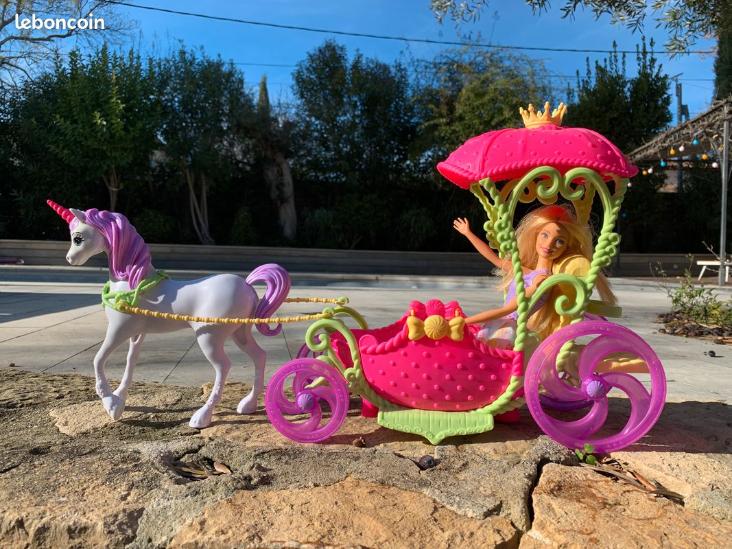 Barbie Caleche et sa Licorne Dreamtopia (image 3)