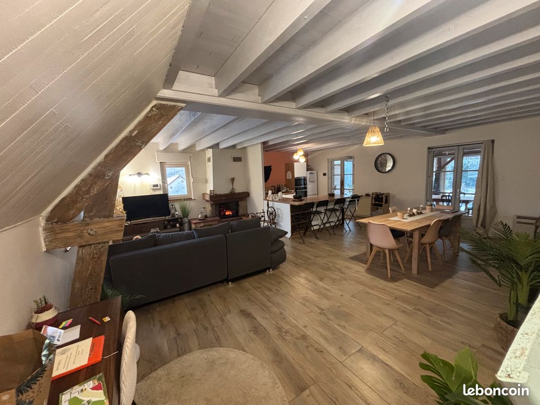 Maison 5 pièces 170 m² · à Arnay-le-Duc · 170 m² · 220 000 €