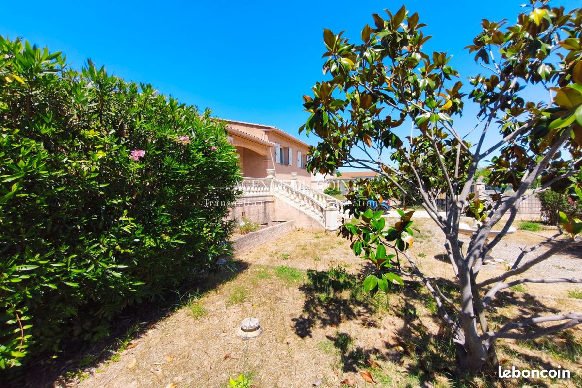 Maison 5 pièces 123 m² · à Le Muy · 123 m² · 389 000 €