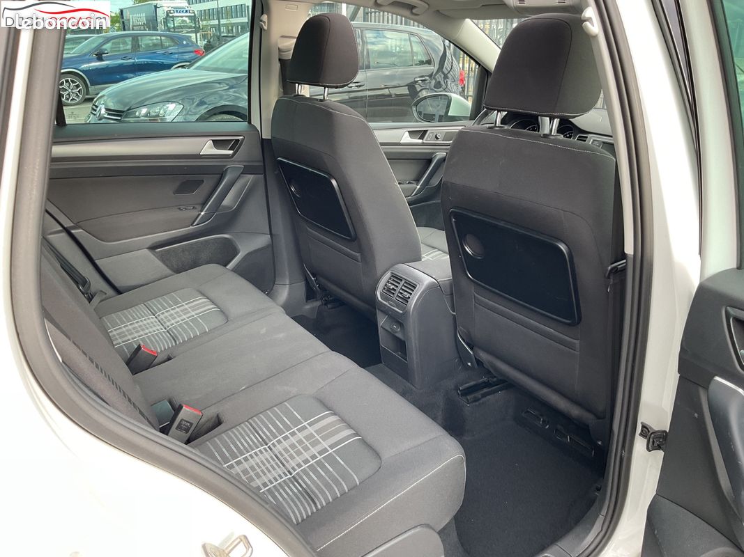 VOLKSWAGEN GOLF SPORTSVAN 1.4 TSI 125 BlueMotion Technology Série Spéciale Lounge DSG7 (image 11)