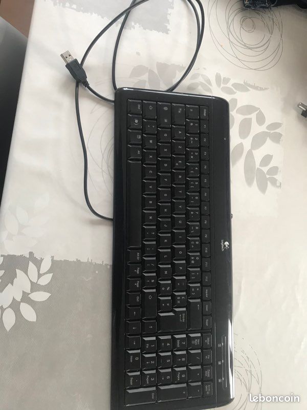 Clavier logitec (image 1)
