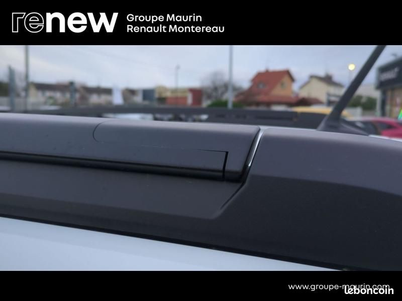 Dacia Duster 1.8 hybrid 155ch Extreme (image 21)