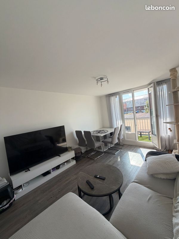 Appartement 3 pièces 61 m² · à Villers-Cotterêts · 61 m² · 820 €