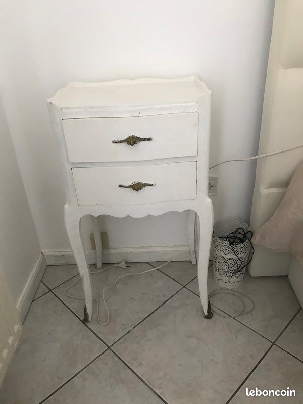 Lot de 2 tables de chevets baroque (image 1)
