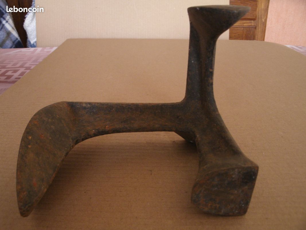 Sabot de cordonnier en fonte No2 (image 3)
