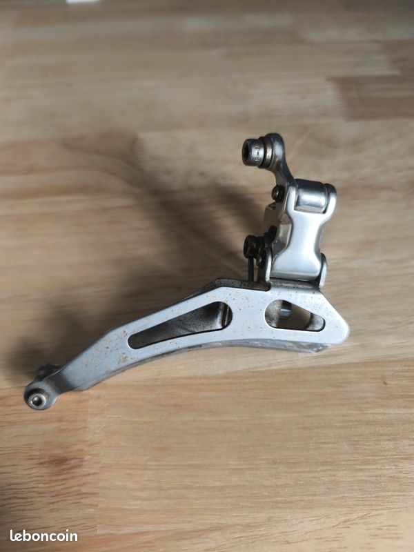 Dérailleur avant à collier Dual Pull - FDM500