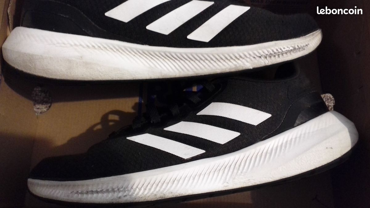 Chaussures / adidas / 42 (image 4)