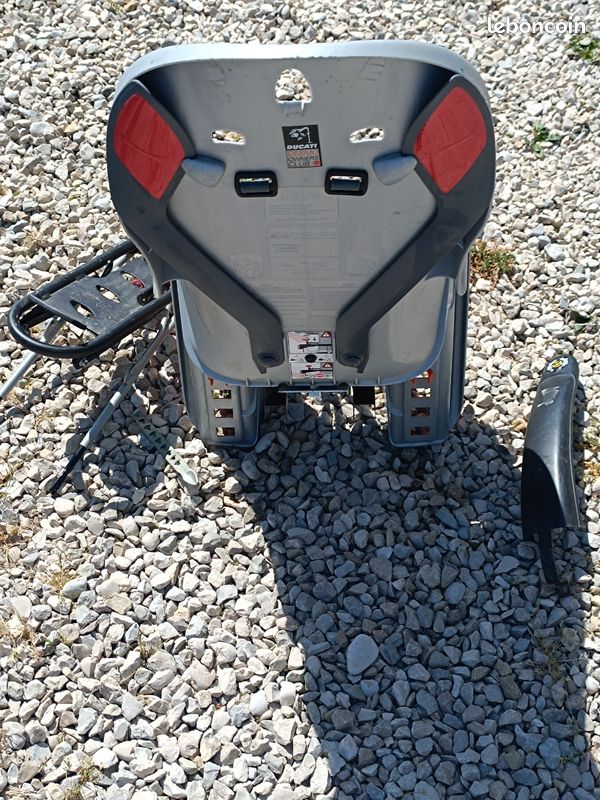 Porte bébé pour vélo (image 2)