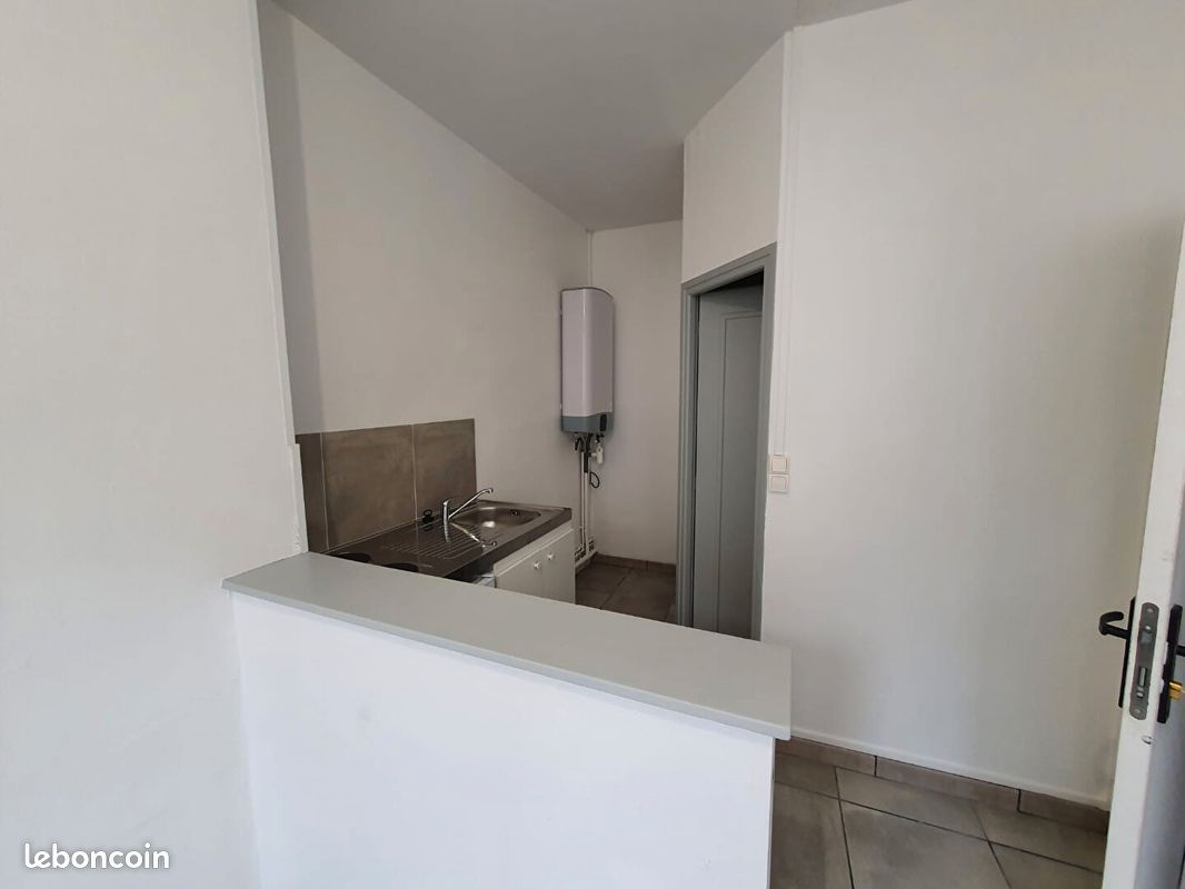 Appartement a louer saint-quentin - 1 pièce(s) - 15 m2 - Surfyn
