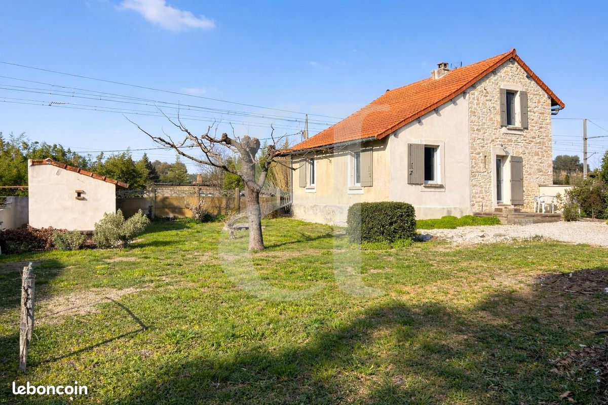 Maison 4 pièces 74 m² · à Le Thor · 74 m² · 299 000 €