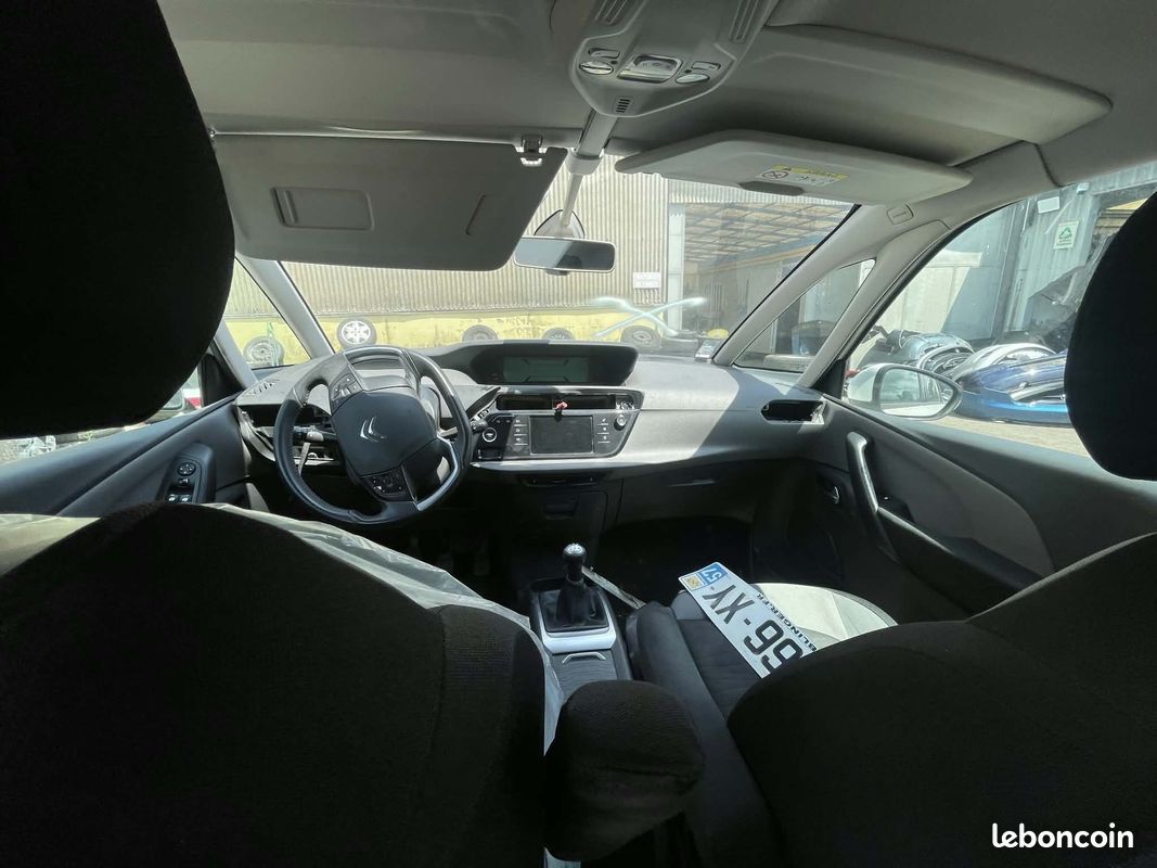 CITROËN C4 PICASSO II PHASE 1 1.6 BLUEHDI 100 Cv 04/2013 – Véhicule pour pièces – (image 5)