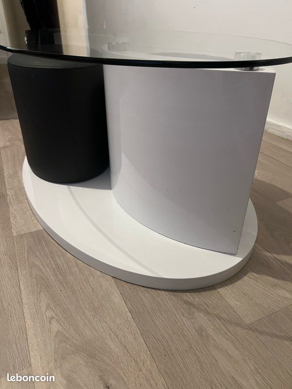 Table base (image 2)