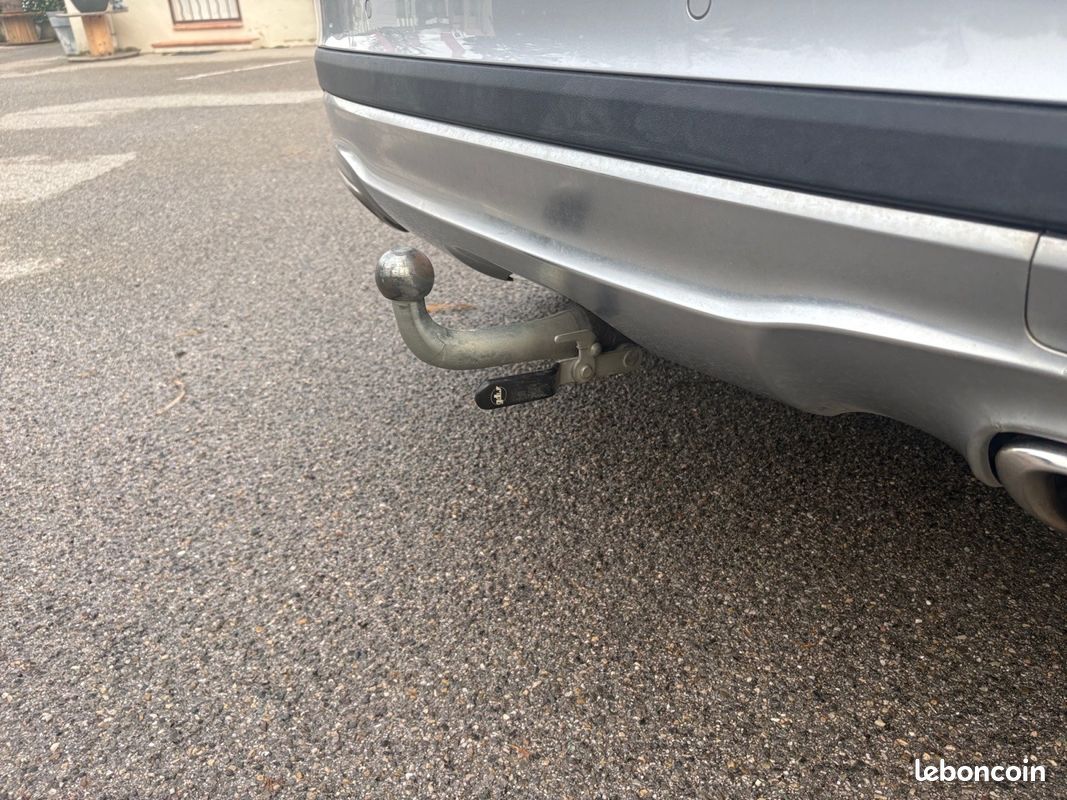 MERCEDES CLASSE GLA 250 Sensation Caméra De Recul Climatisation Auto Garantie 12 mois (image 18)