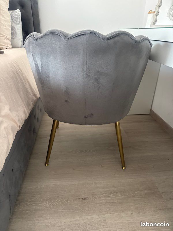 Chaise coquillage (image 2)