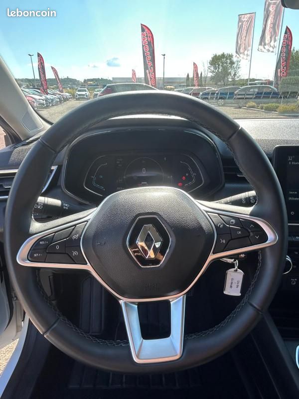 Renault Clio V E-Tech full hybrid 145 Equilibre (image 12)