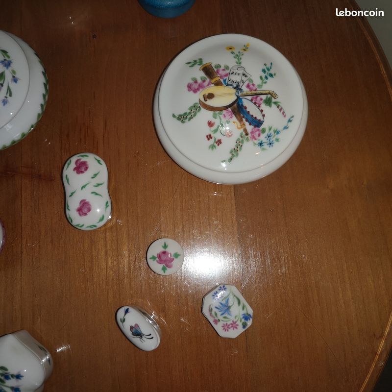 Lot 13 boîtes Limoges + 1 boule de senteur en porcelaine – Parfait état (image 3)