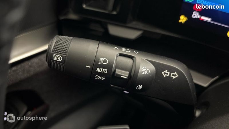 Renault Espace 1.2 E-Tech full hybrid 200ch Techno 7 places - 24 (image 23)