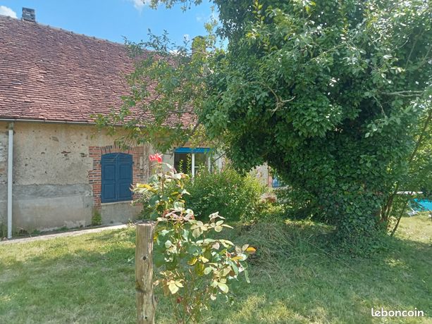 Maison limousine avec grand jardin
