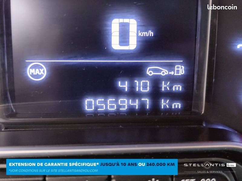 Citroën C3 BlueHDi 100 S&S BVM6 Shine Pack (image 19)