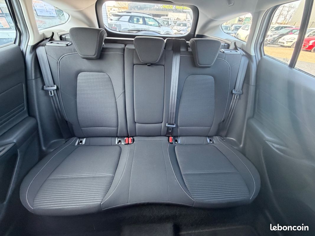 FORD FOCUS BREAK 1.0 ECOBOOST SCTI 125CH TITANIUM - BLUETOOTH - GPS - CROCHET D'ATTELAGE - RADAR DE RECUl (image 12)