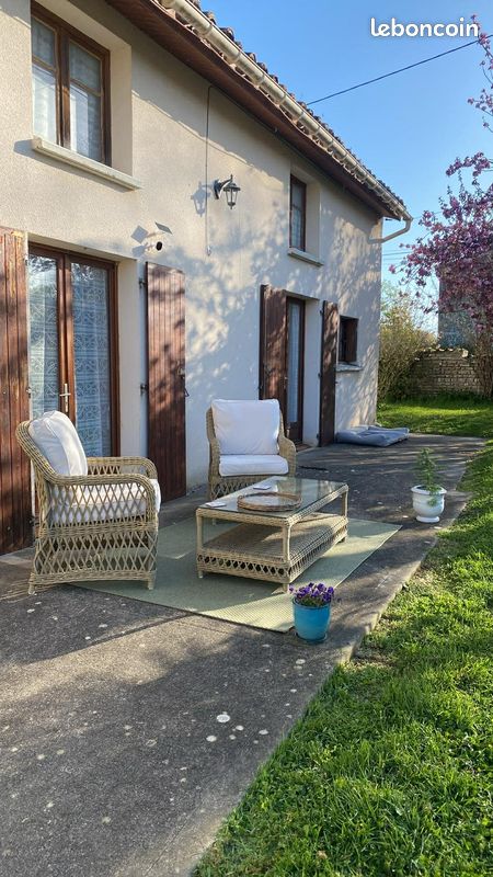 Maison 3 pièces 122 m² · à Saint-Fraigne · 122 m² · 80 000 €