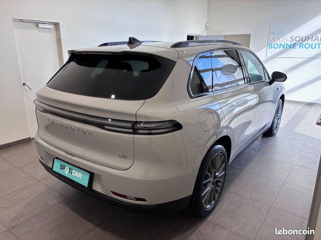 LEAPMOTOR C10 REEV 28.4 kWh - 158 kW Design (image 5)