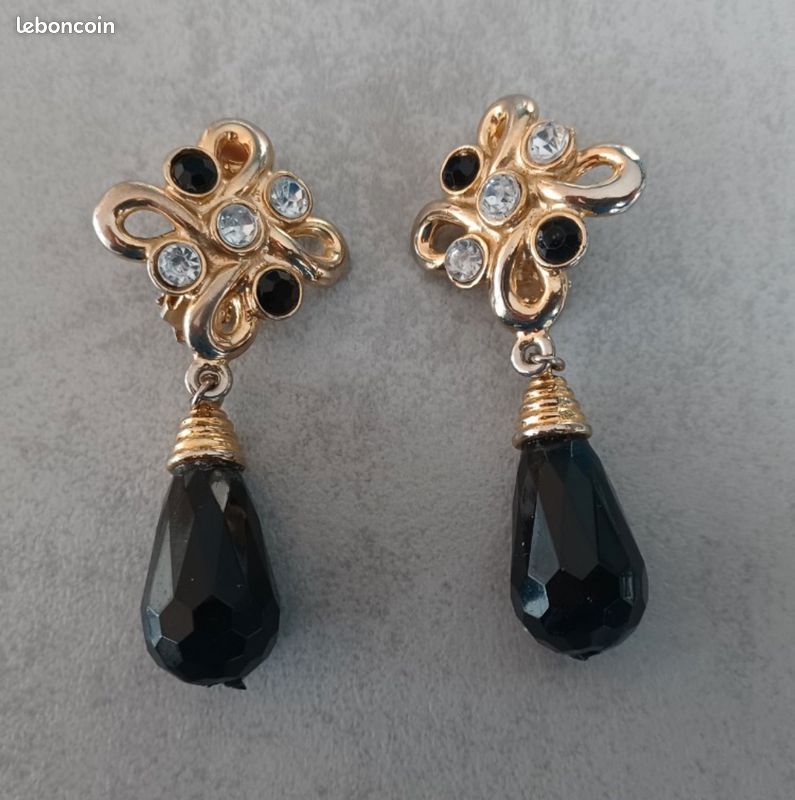 Paire De Boucles D'oreilles Clips Vintage - Métal Doré Et Résine - Style Pendantes