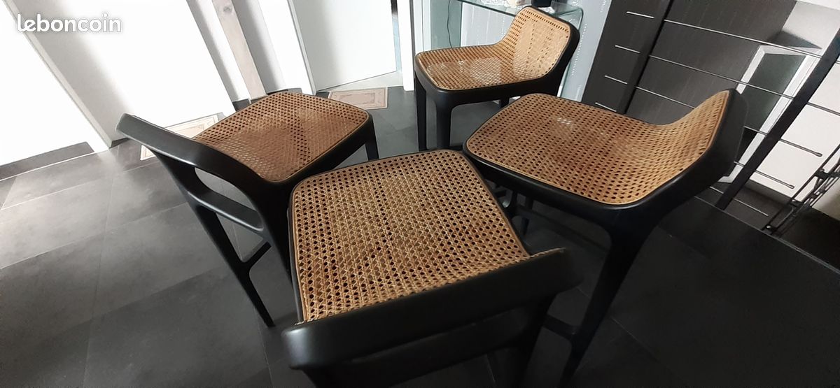 Chaises hautes de bar (image 2)