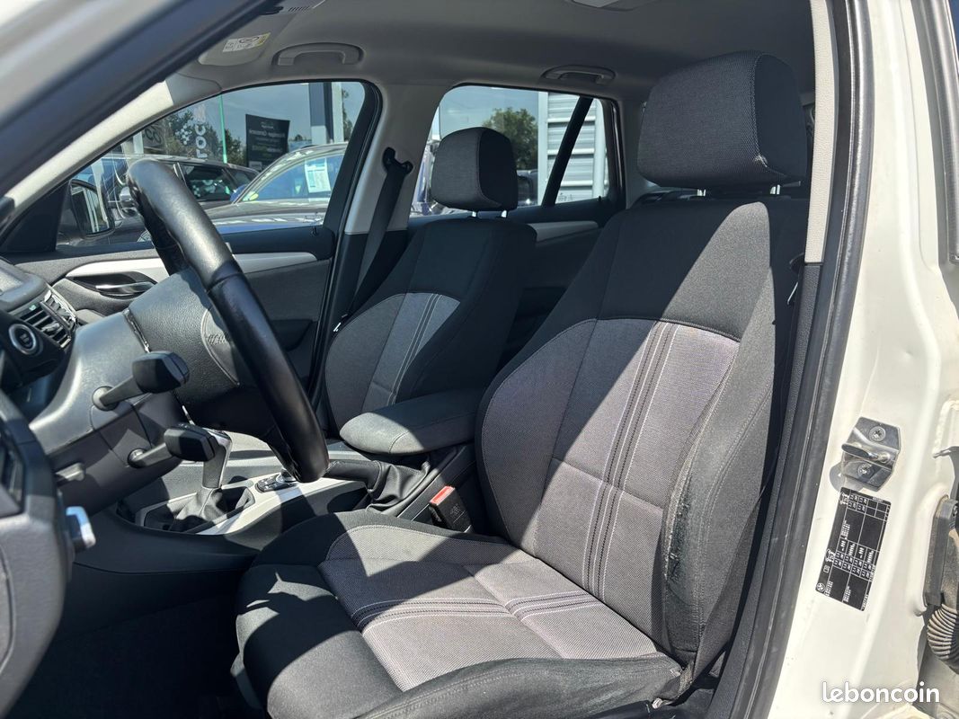 BMW X1 sDrive 16d Lounge (image 6)