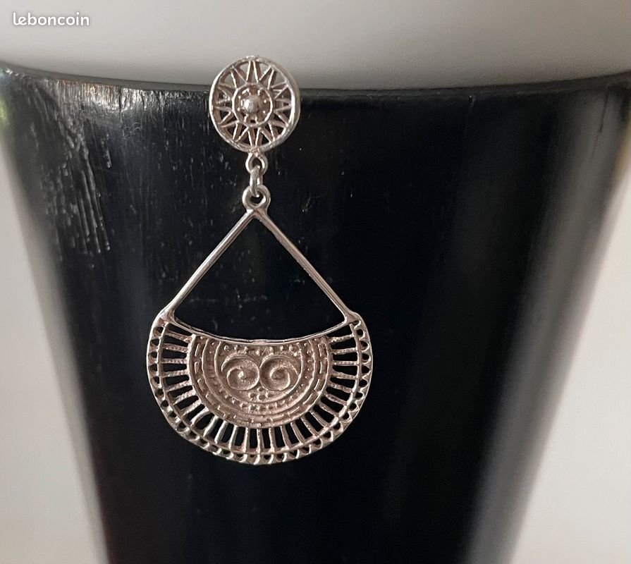 Très jolie Mono Boucle d'oreille en argent (image 3)