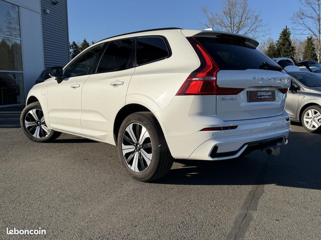 VOLVO XC60 T6 R-DESIGN 253 + 145ch AWD GEARTRONIC (image 19)