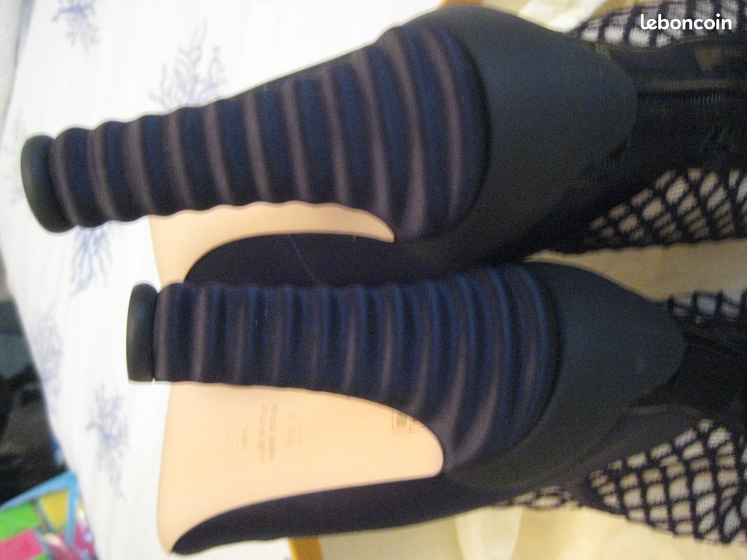 Bottes mi-hautes Fendi Taille 36.5 (image 9)