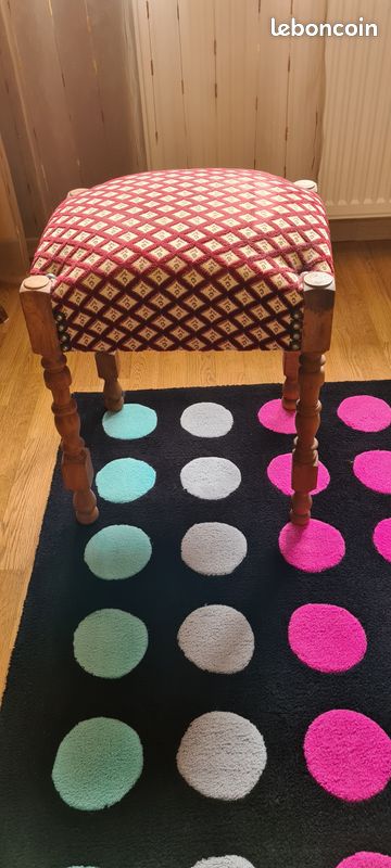 Tabouret rembourre (image 2)