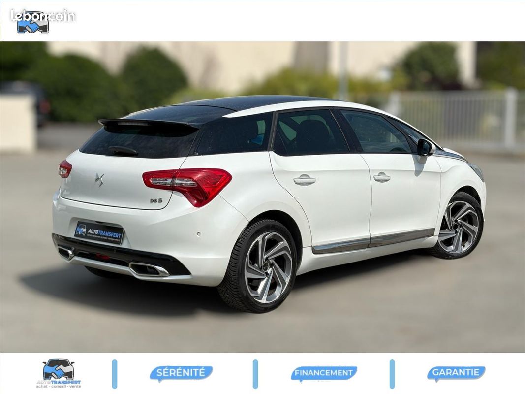 DS DS 5 2.0 BlueHDi - 180 - BV EAT6 Sport Chic (image 5)