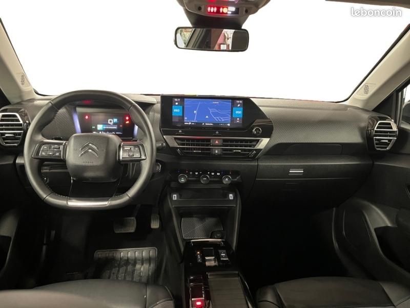 Citroen C4 Essence 130 Feel Pack EAT8 Caméra GPS CarPlay 1ère main (image 10)