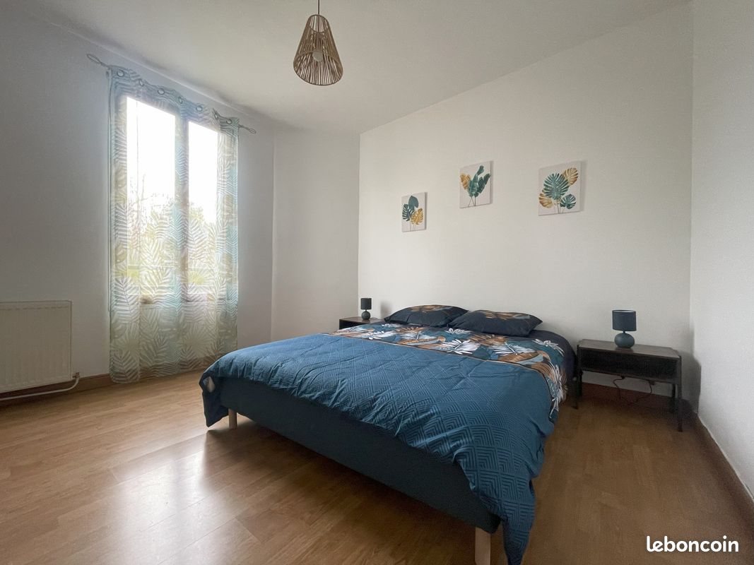 Maison a louer saint-denis - 7 pièce(s) - 142 m2 - Surfyn