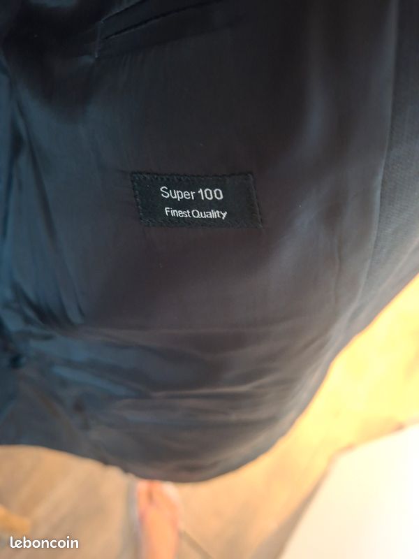 Costume Hugo Boss (image 4)