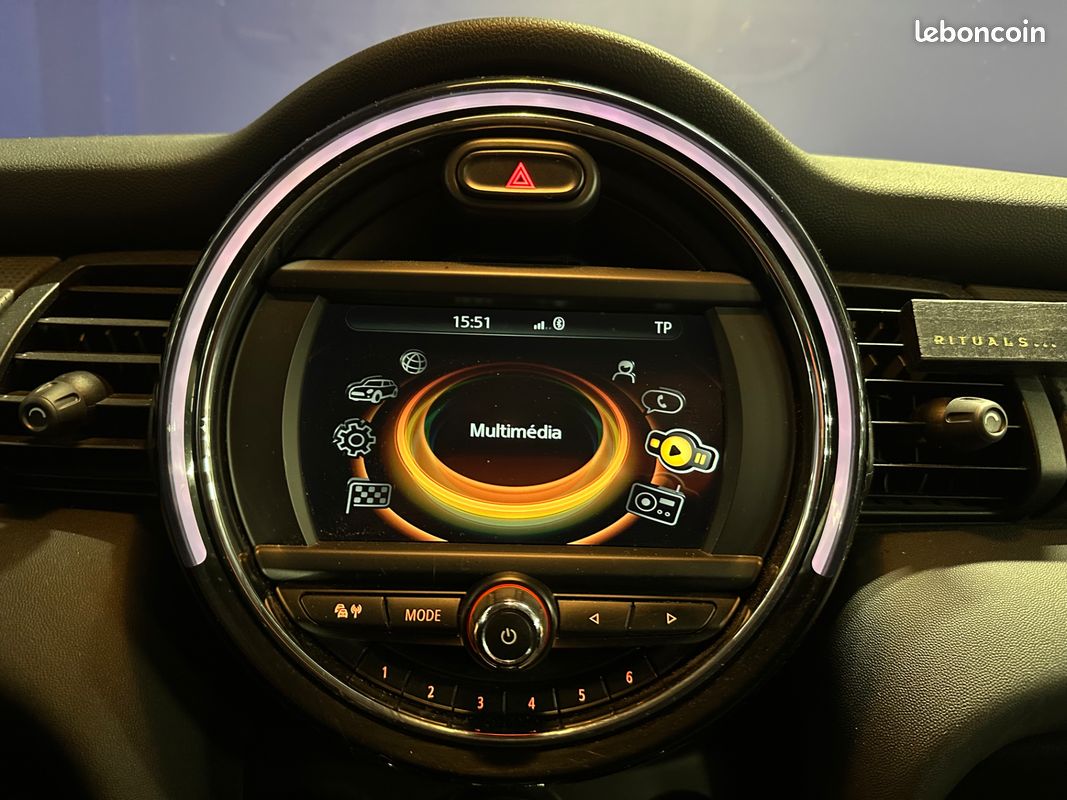 Mini Business 1.5 D 116ch - 2018 - Boîte auto-Climatisation (image 16)
