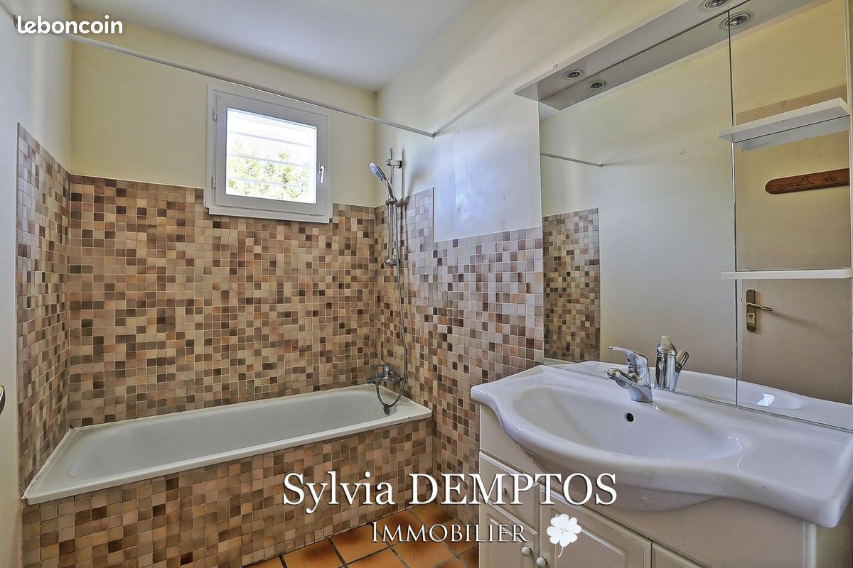 Propriété 5 pièces 139 m² - Orthez 64300 (image principale 13)