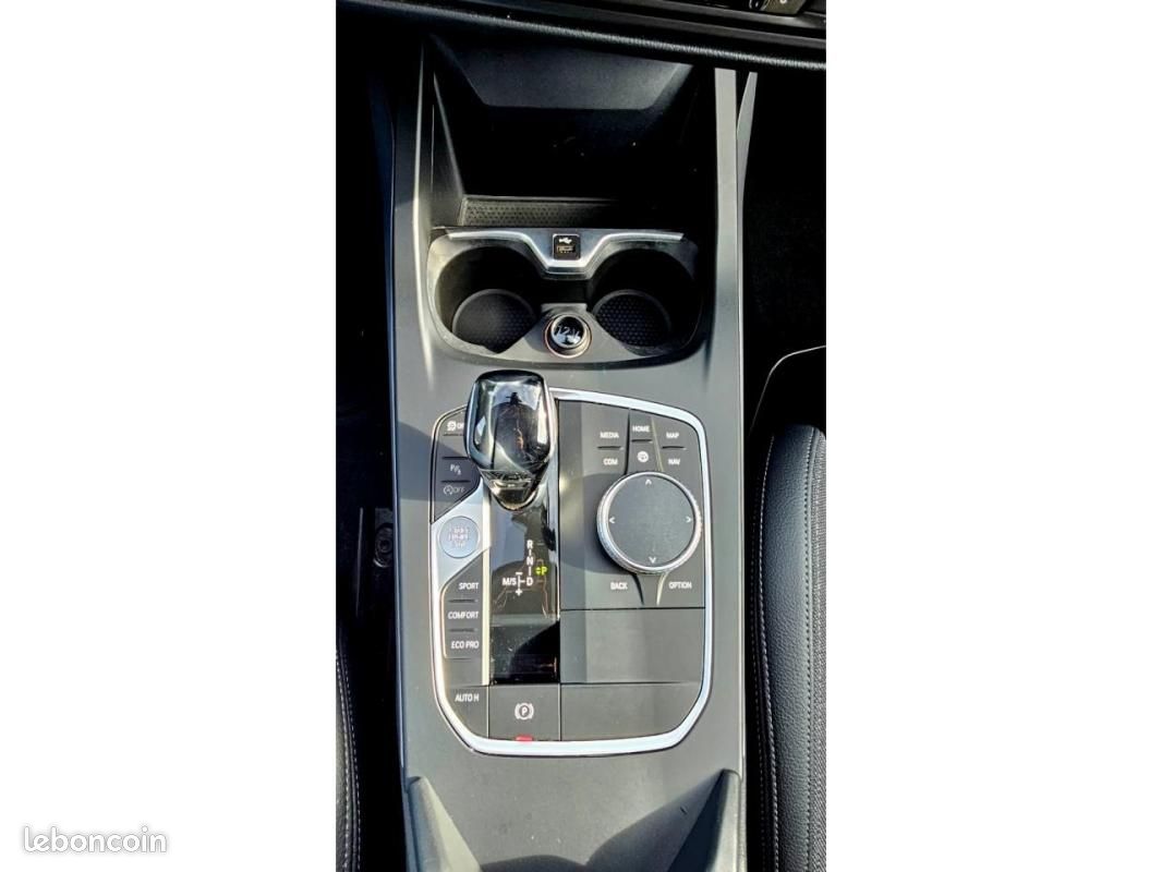 BMW Série 1 Advantage 116dA +Digital cockpit pro + Vitre AR teinte + Radar AV et + Regulateur + Ja16 (image 8)
