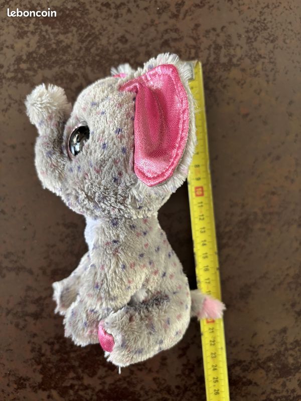 Peluche doudou gros yeux éléphant Jeux Jouets