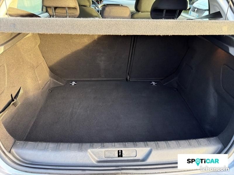 Peugeot 308 1.2 PureTech 130ch Style EAT6 (image 6)