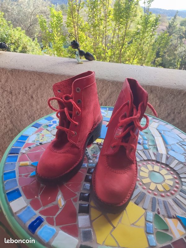 Kickers rouge (image 1)